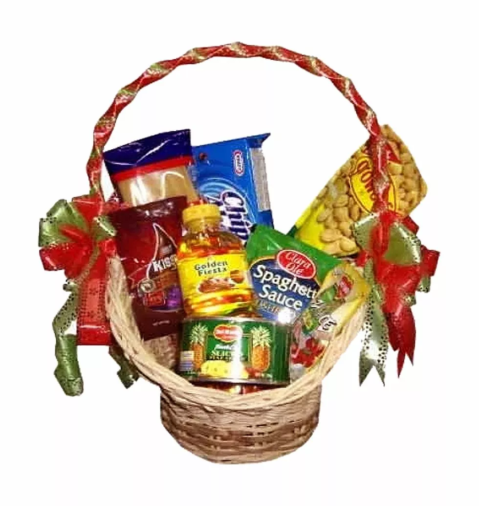 Beautiful New Year Eve Gift Hamper from Del Monte
