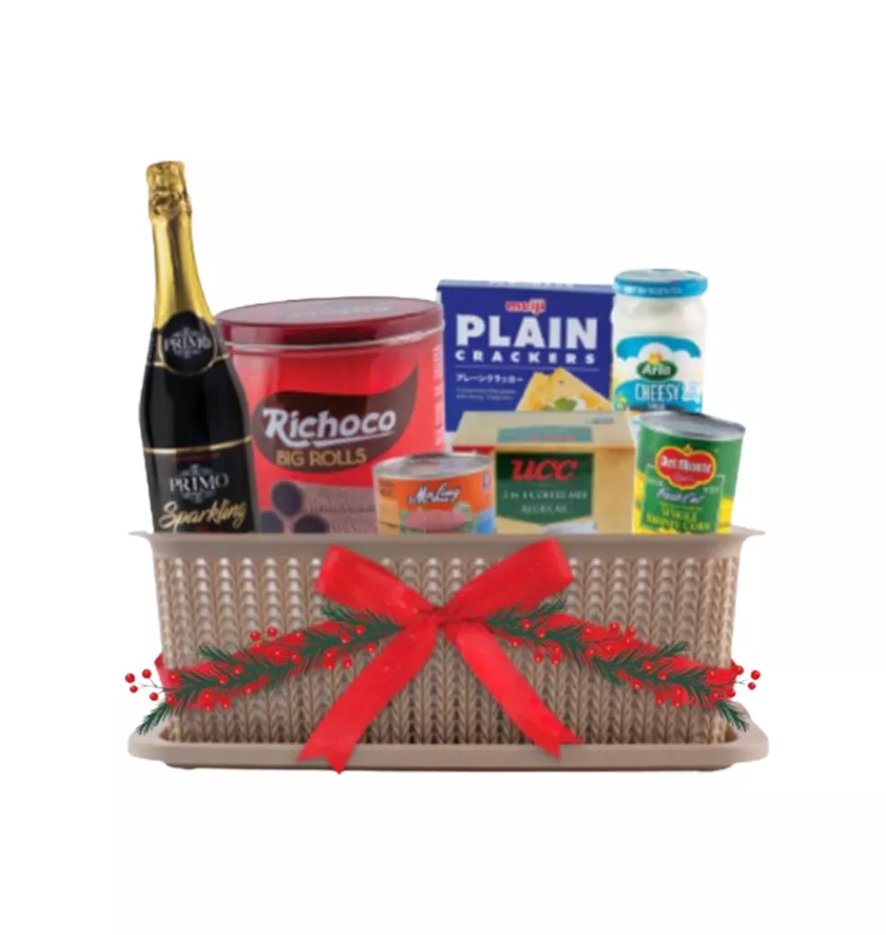 Savory & Sweet Surprise Basket